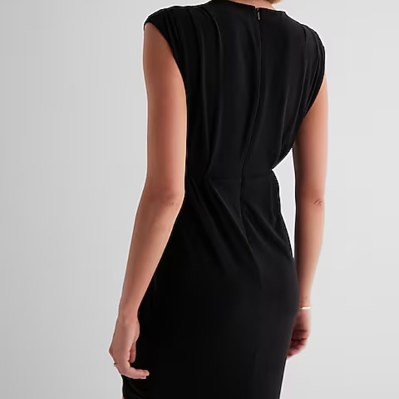 Women's Express Black V Neck Cocktail Dress Size Medium - Picture 3 of 7